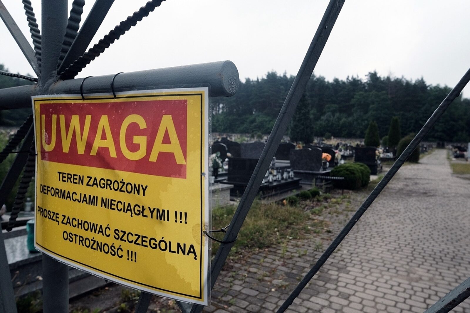 1691743069 cmentarz trzebinia srk