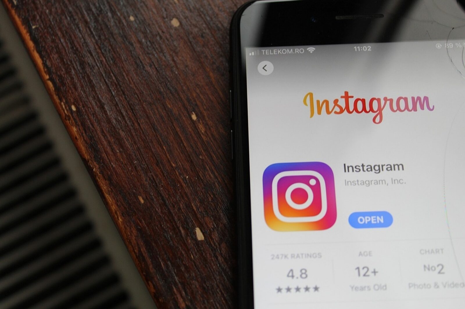 1695809411 instagram followers