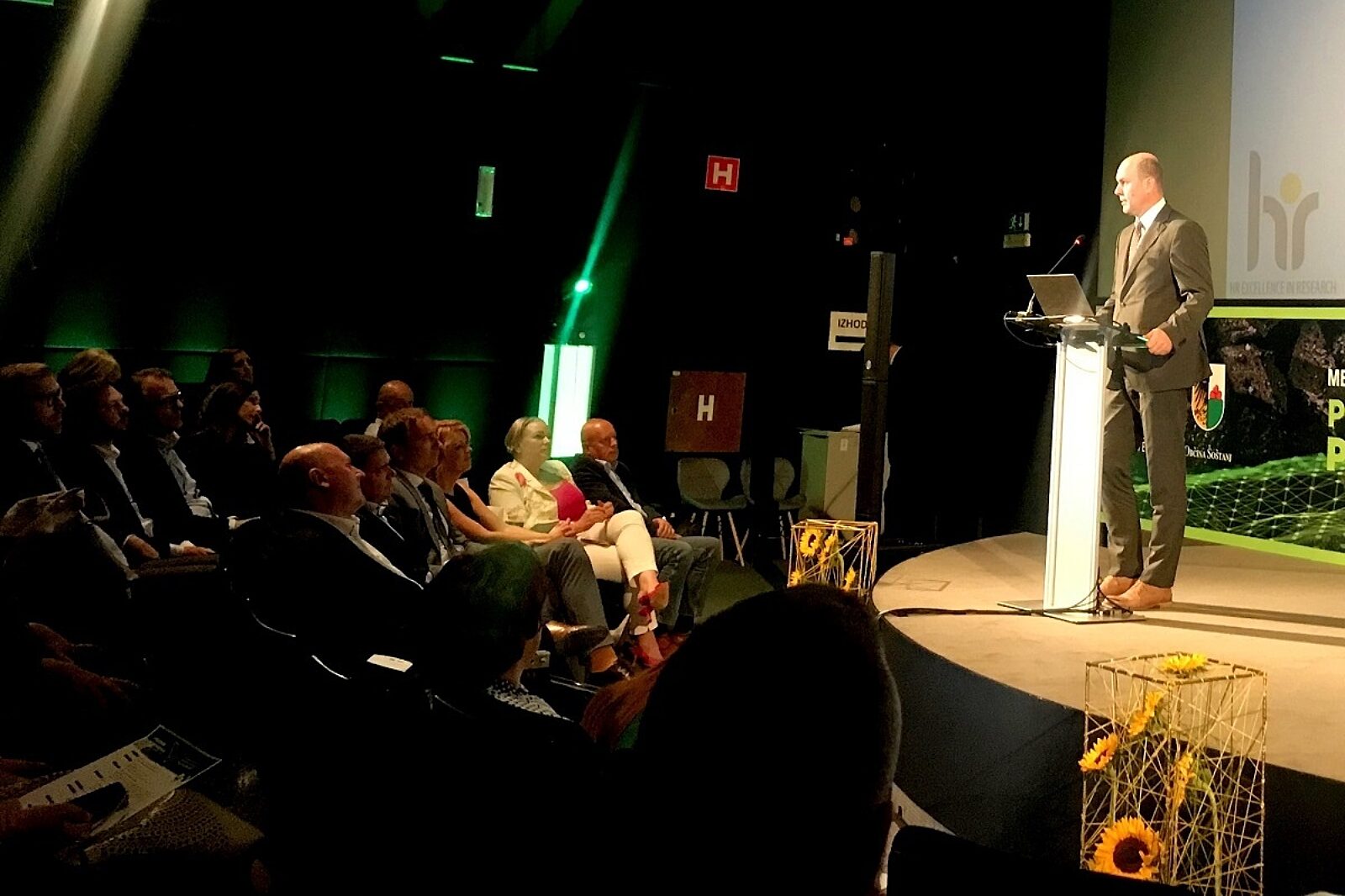 1695818715 bondaruk gig