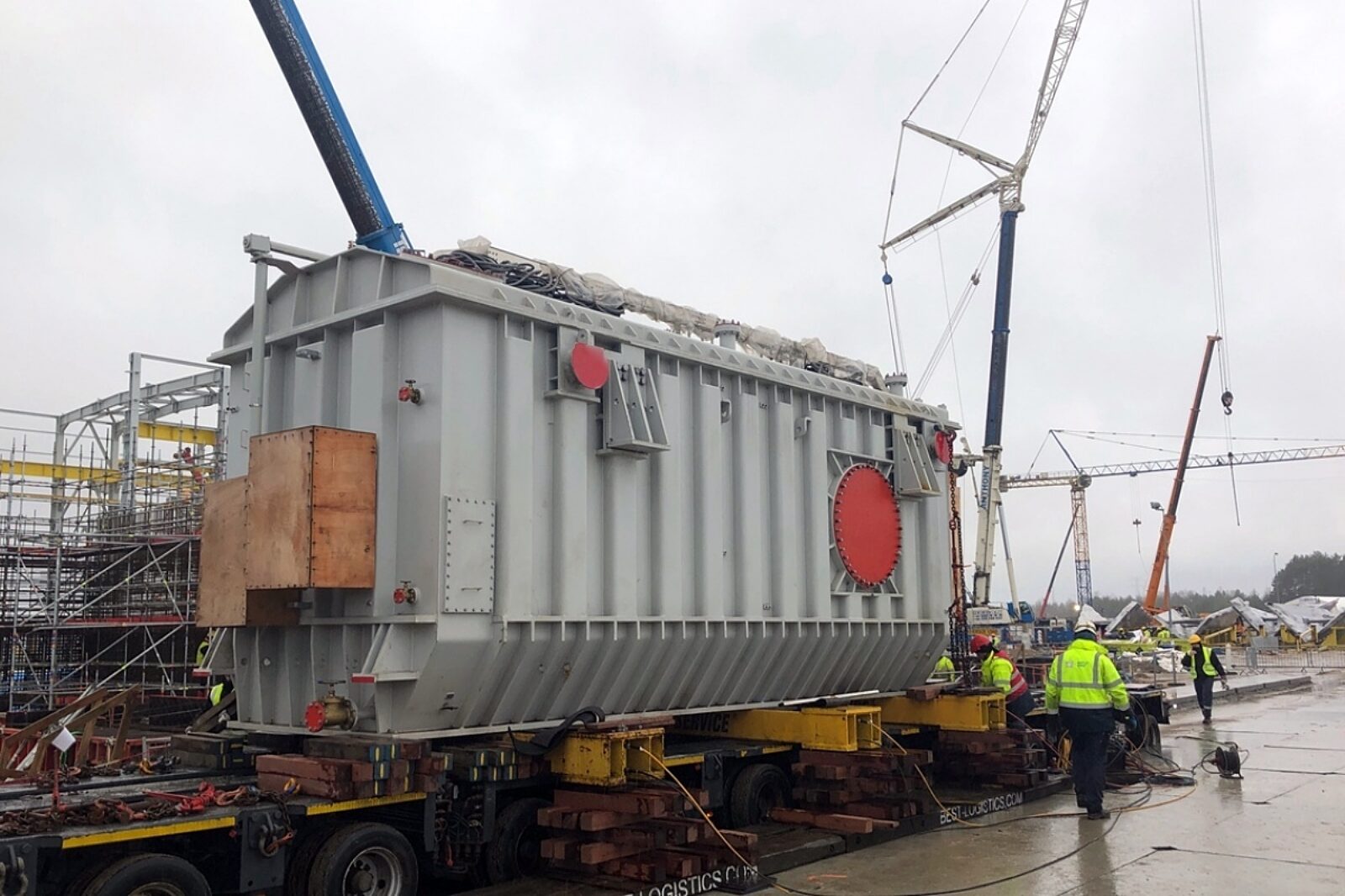 1706946989 transformator energa