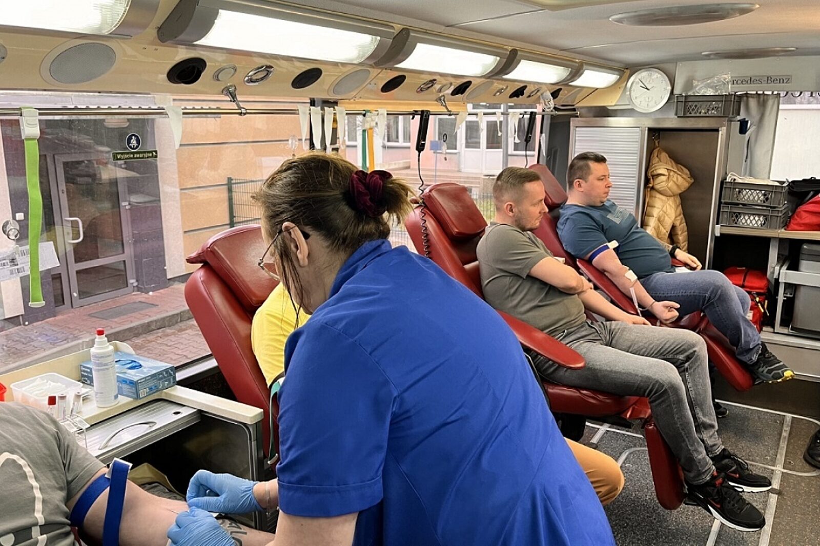 1709991998 krew sobieski