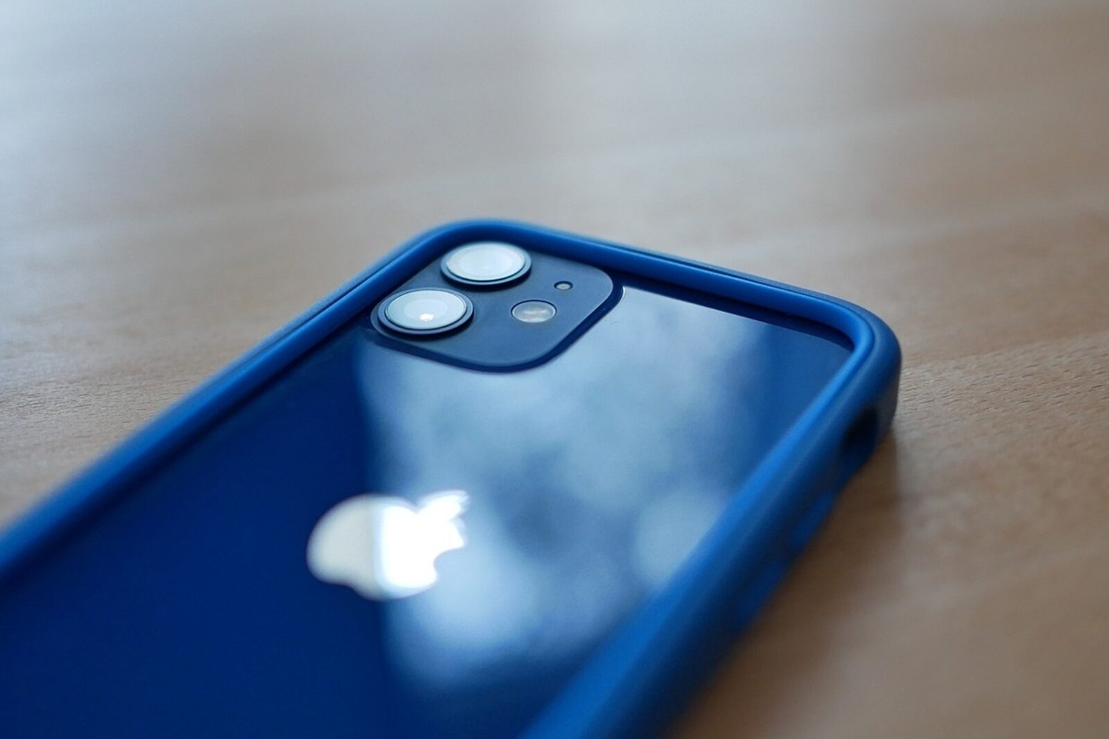 1710234108 iphone
