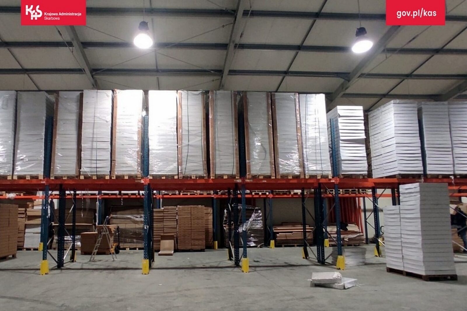 1713439840 nielegalnepapierosy