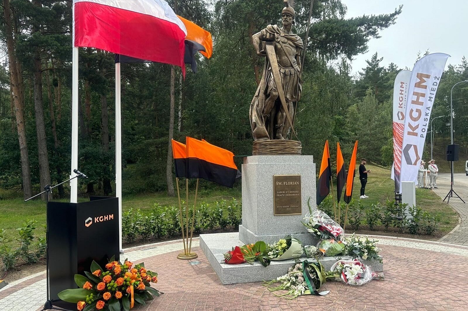 1718371677 florian kghm