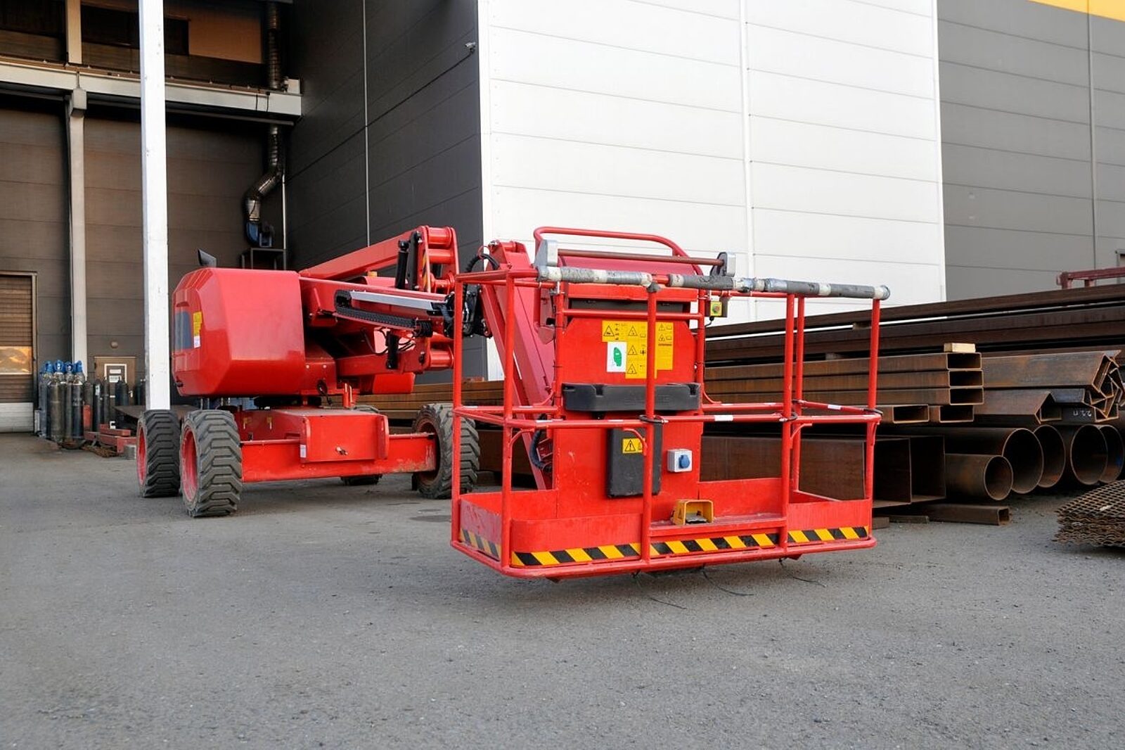 1726210621 podnosnik