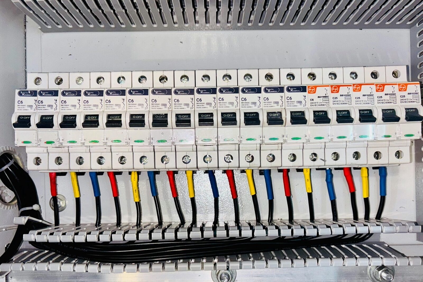 1730195913 1glownepexels