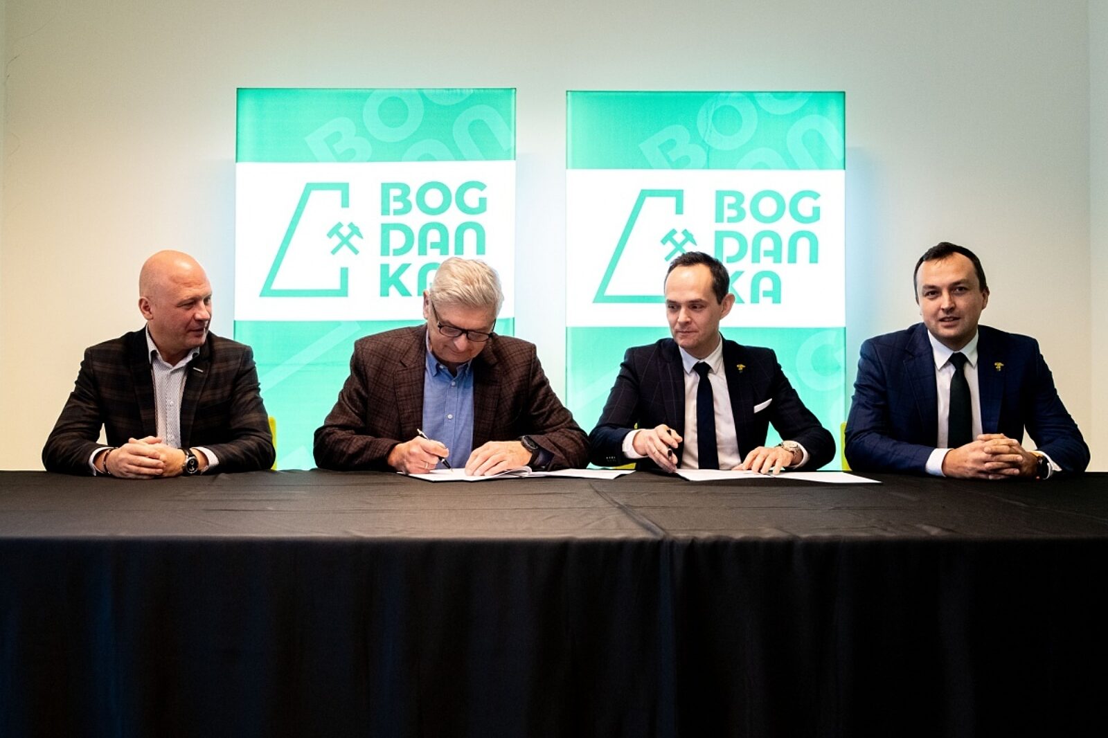 1739540870 umowa lwb leczna lwb