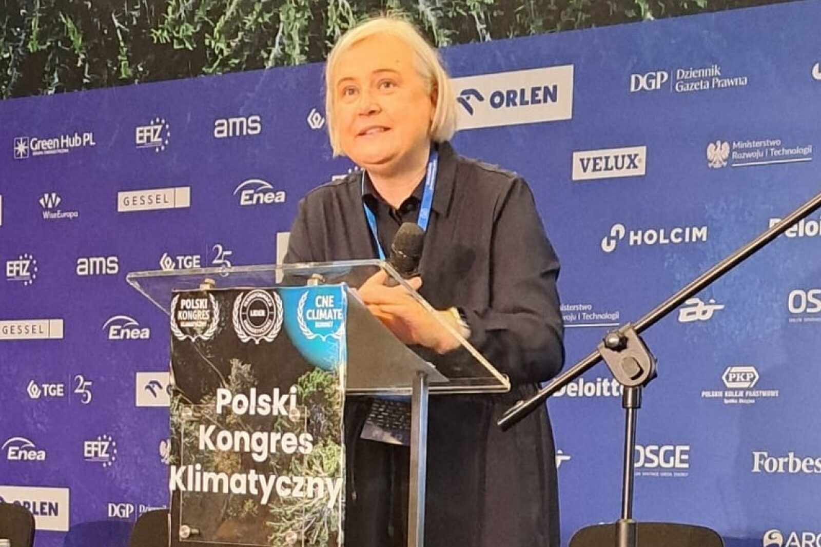 1742985221 kongres