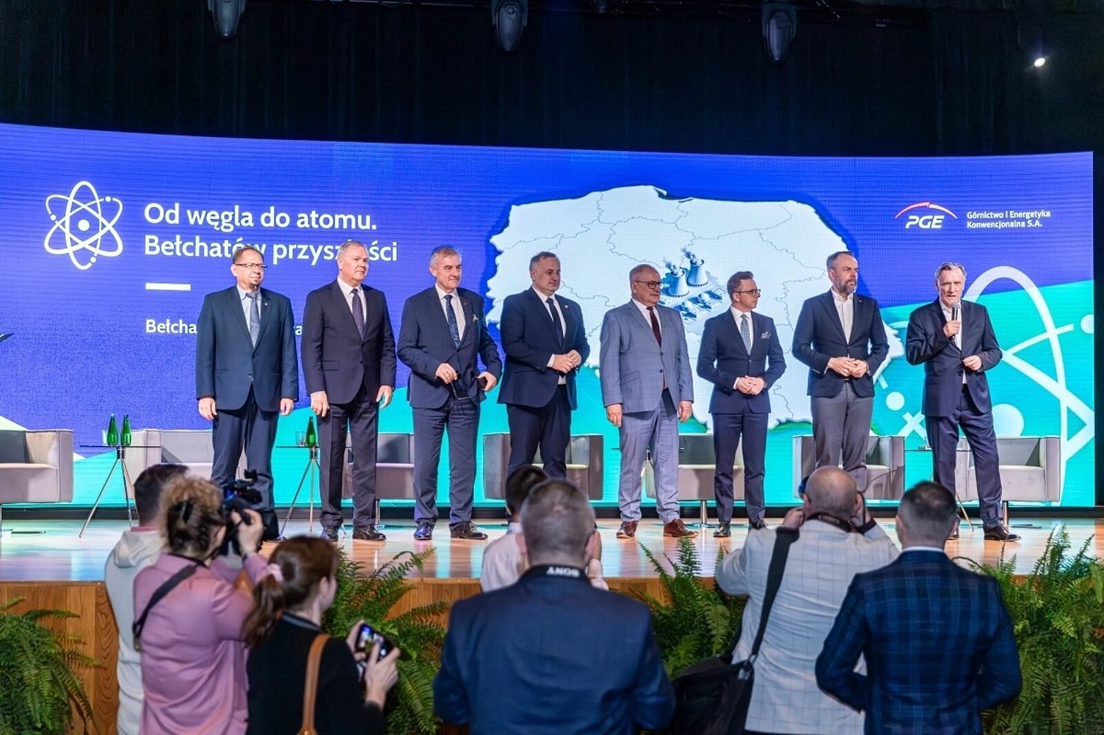 1743503482 belchatow