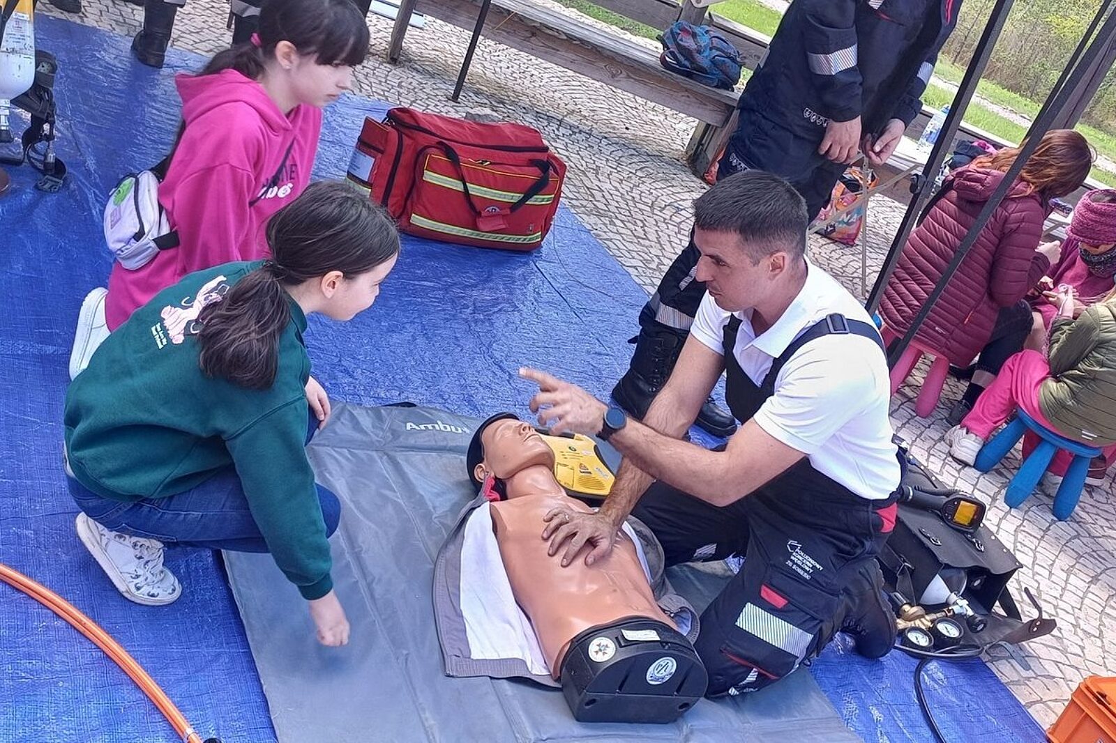 1745838898 ratownicy