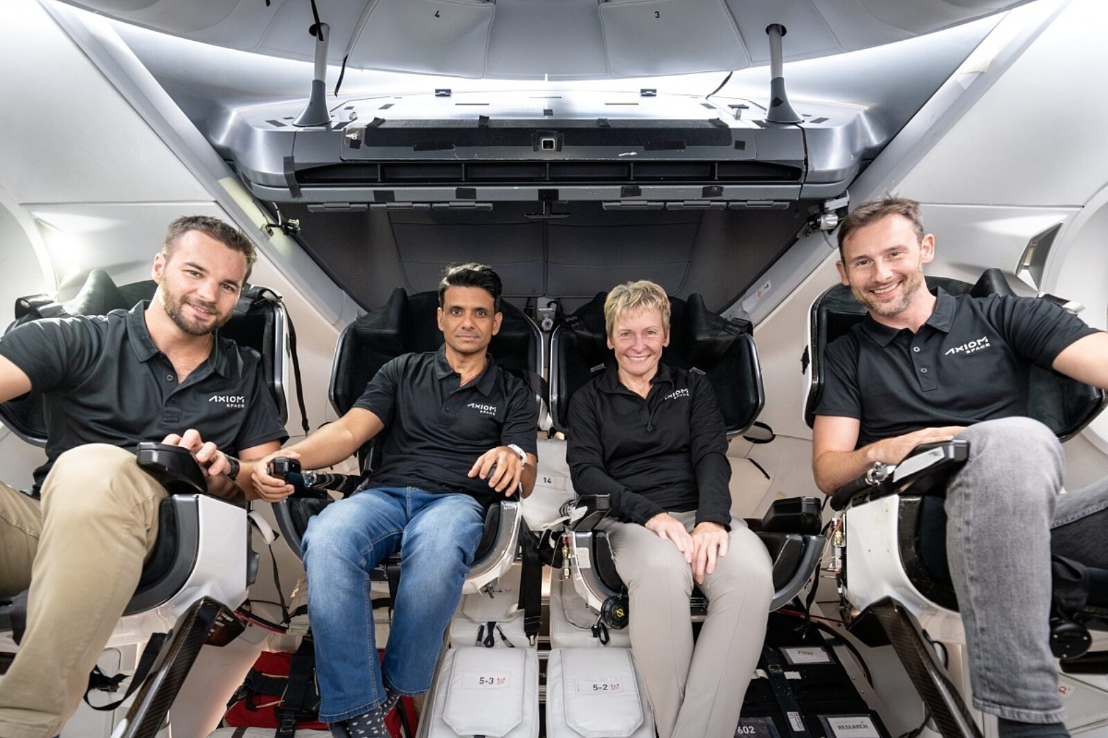 1750840103 misjakosmicznaslawosz