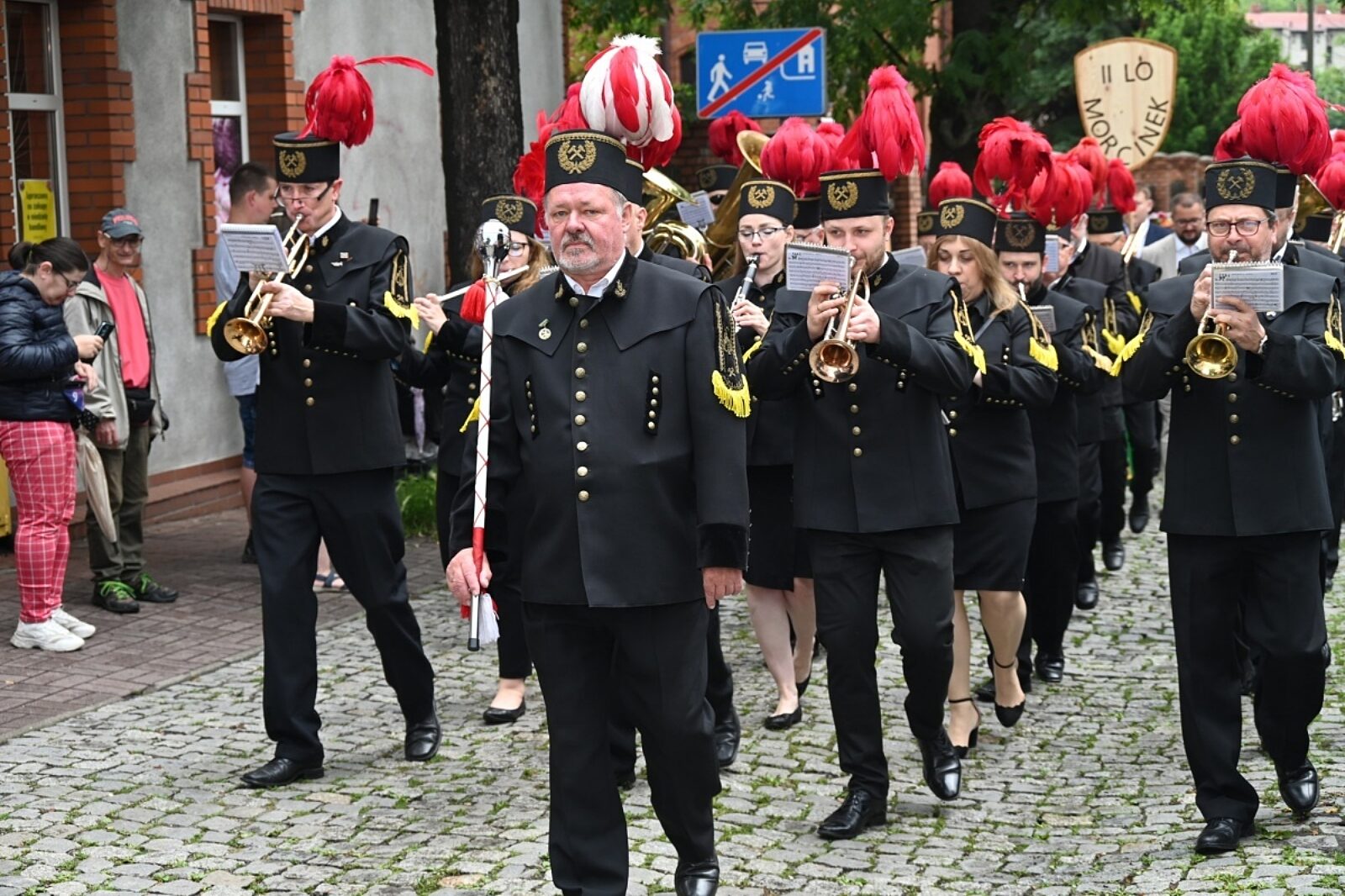 1751367879 orkiestra