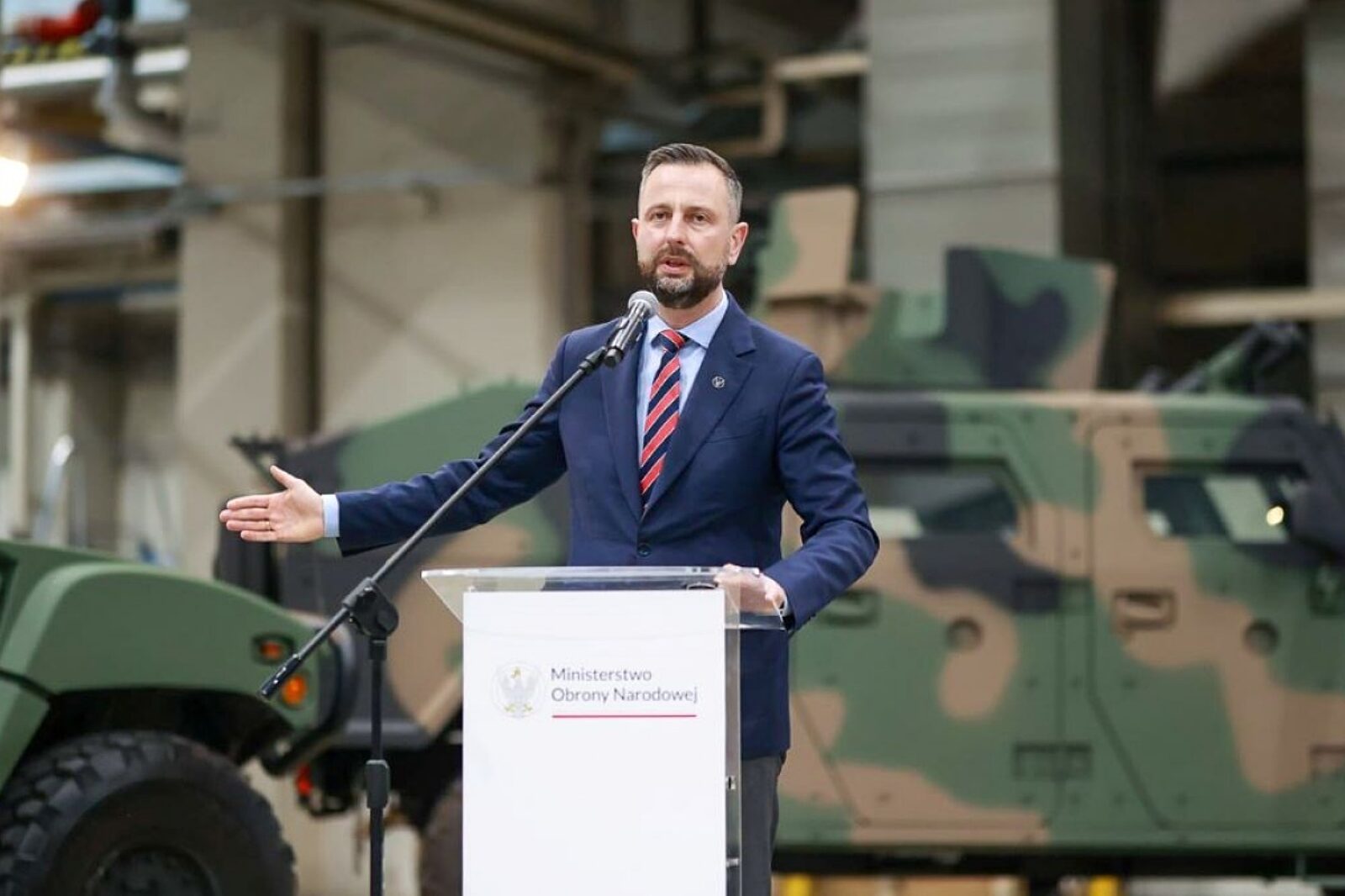 1758809849 kosiniakjpeg