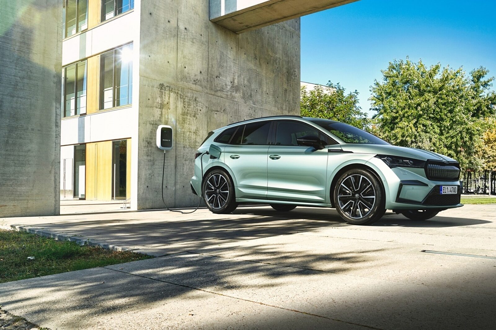 1760962946 1glowneenya