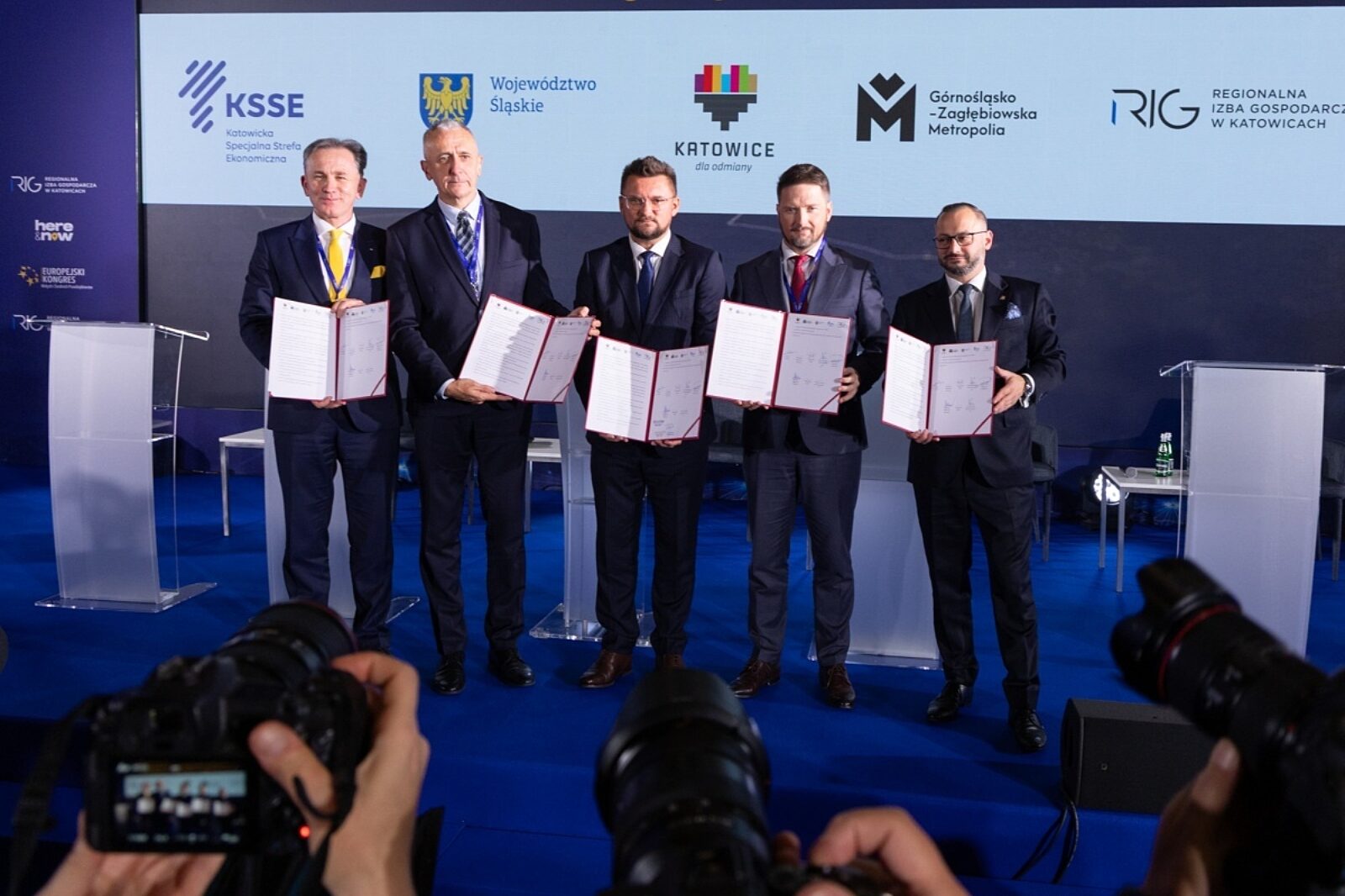 1761651655 fotopartnerstwo