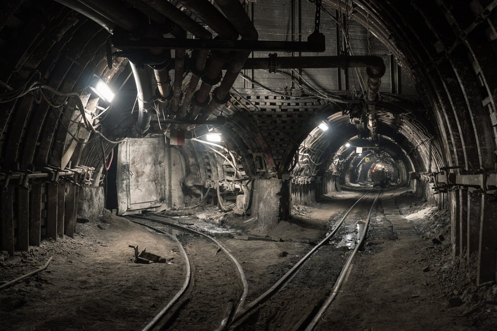 1770913288 podziemiawanias