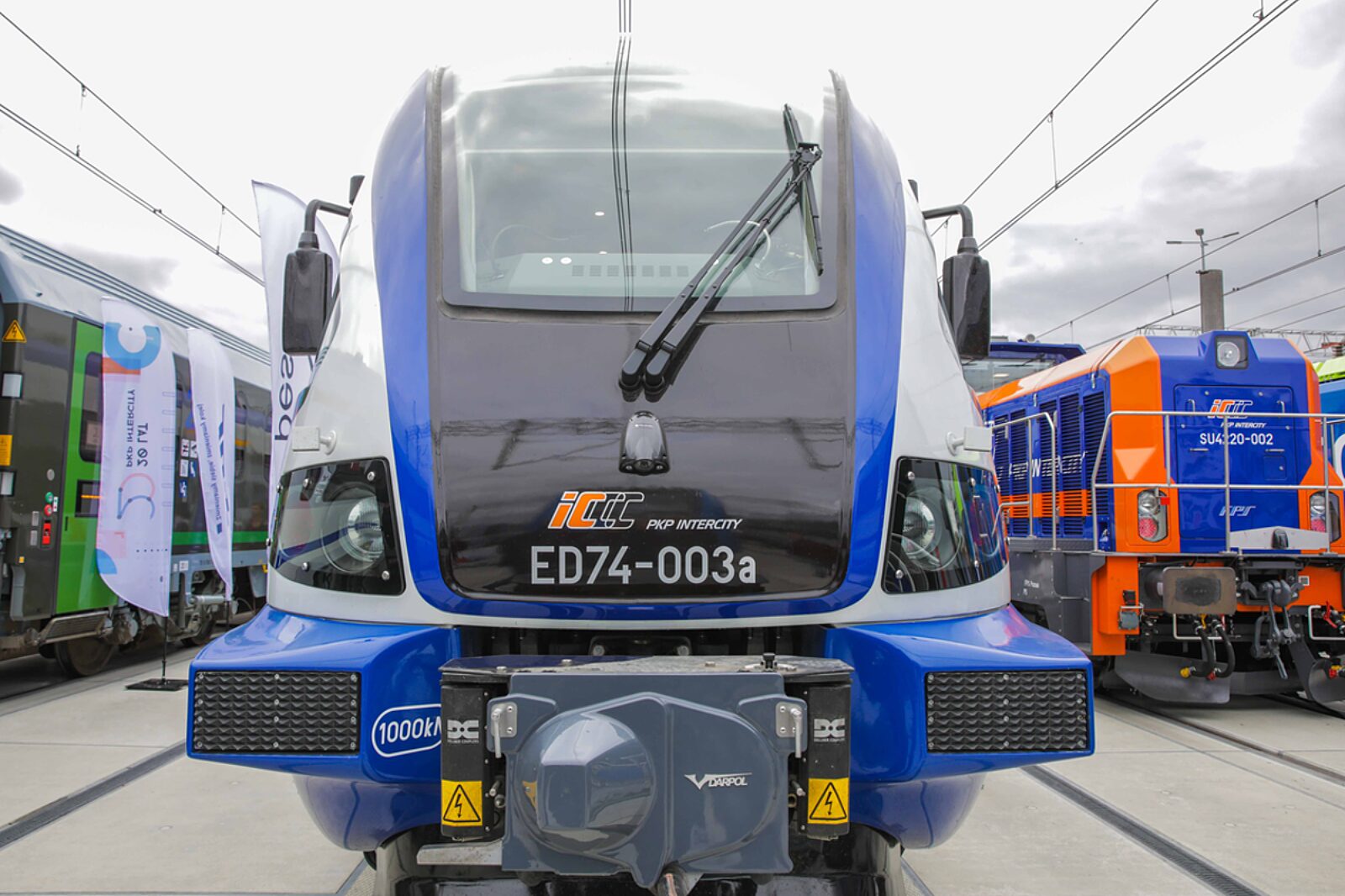 1632837280 intercity