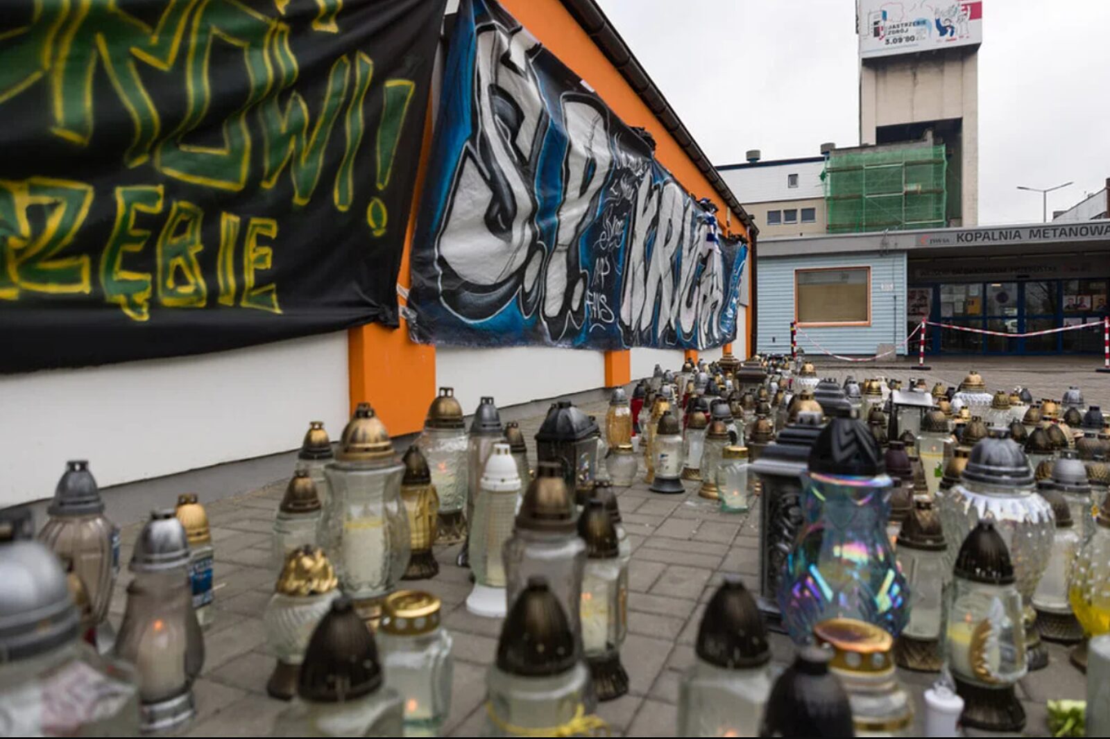 1651040608 zofiowka znicze jsw