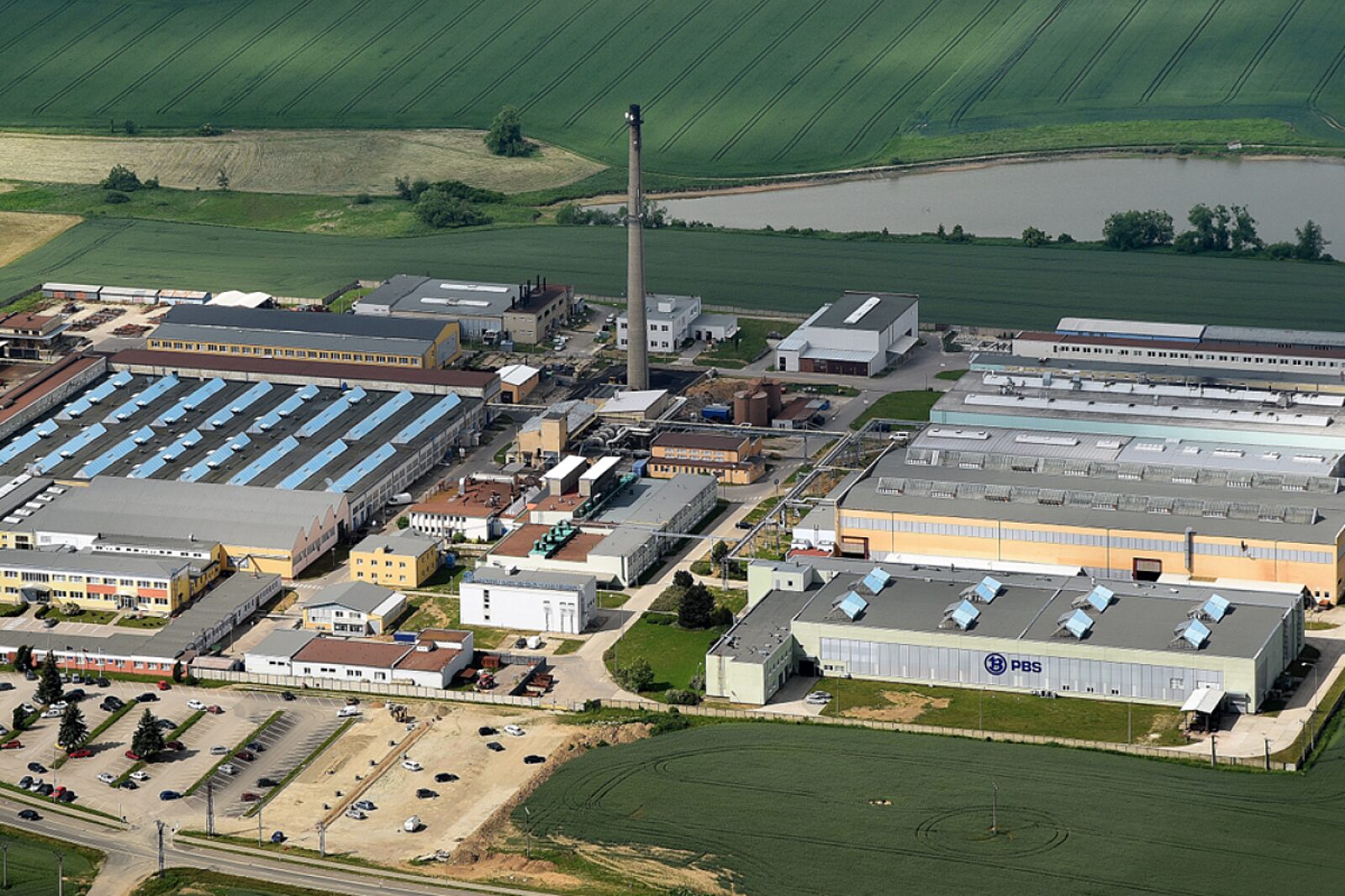 1542104135 pbsgroup fabrykawczechach crop