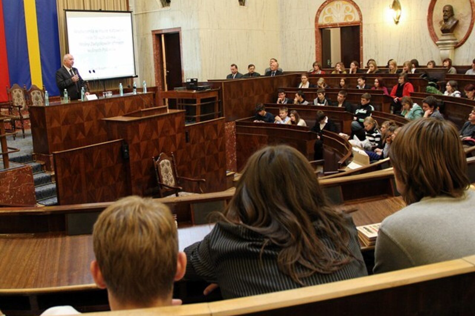 Lekcja historii najnowszej txt MD