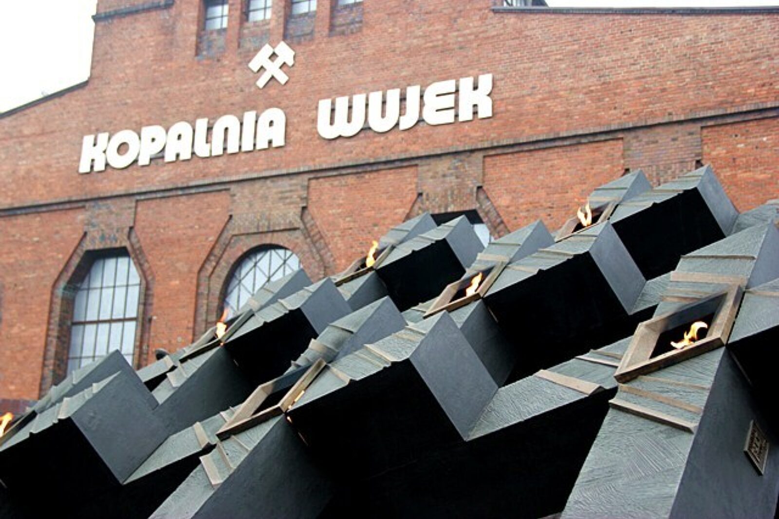 Wujek kopalnia pomnik MD