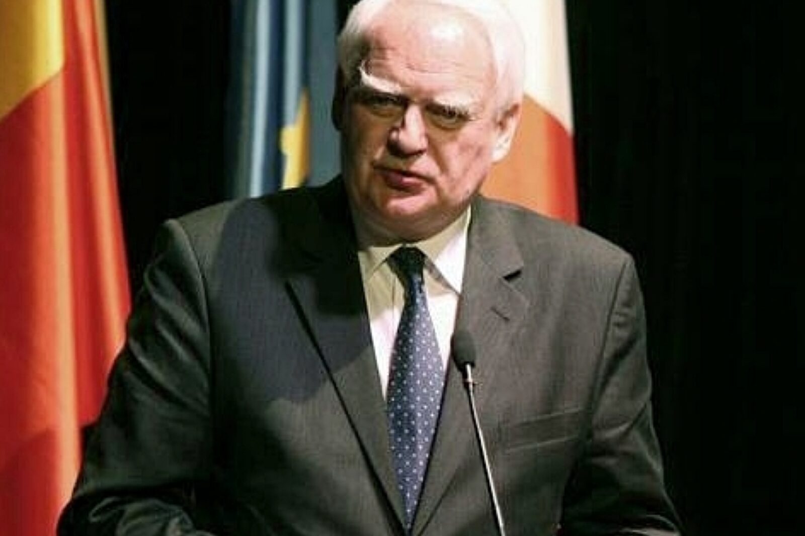 Dziekonski olgierd prezydent pl