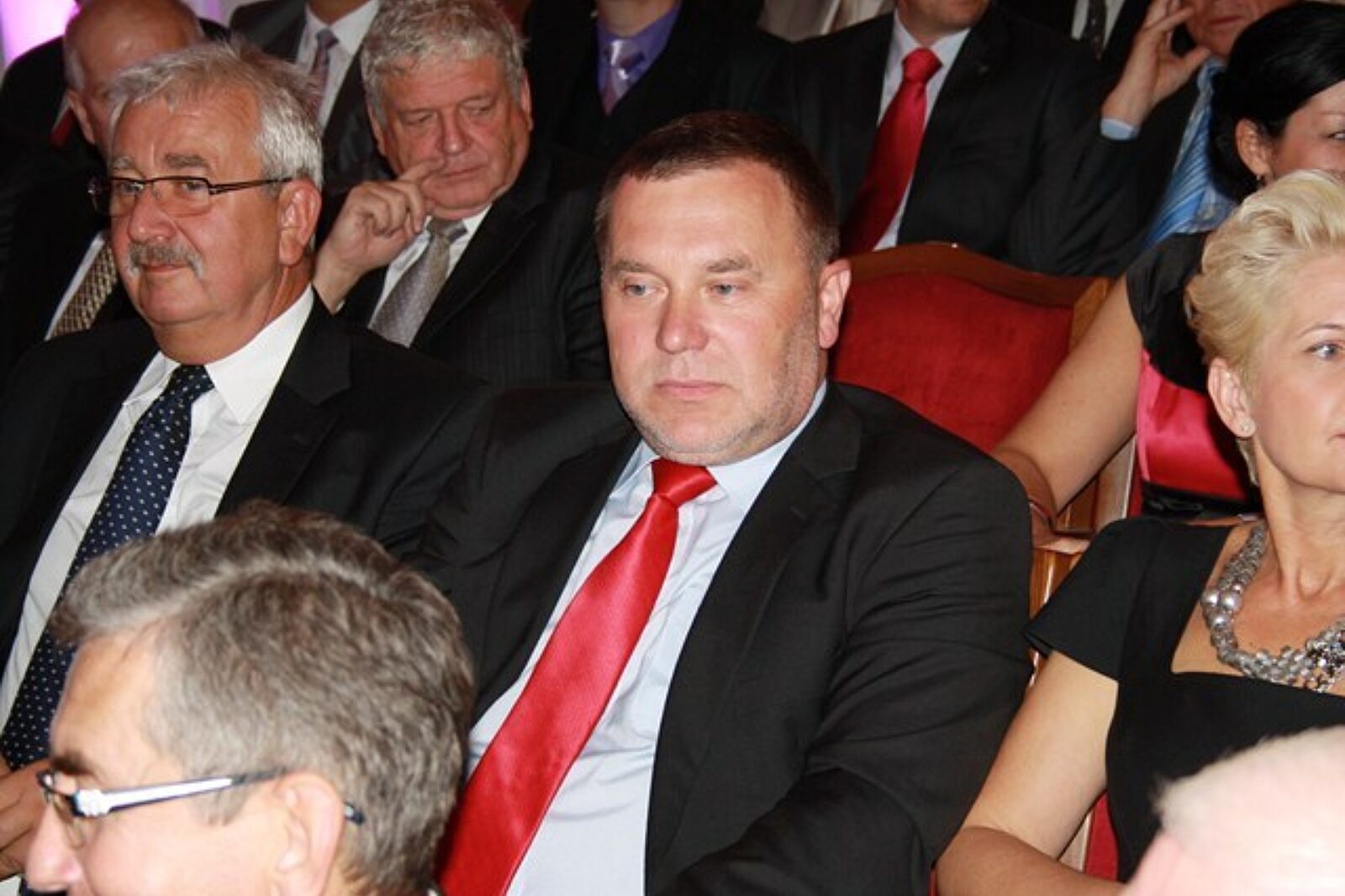 Dzienenergetyka tauron11 bar 40