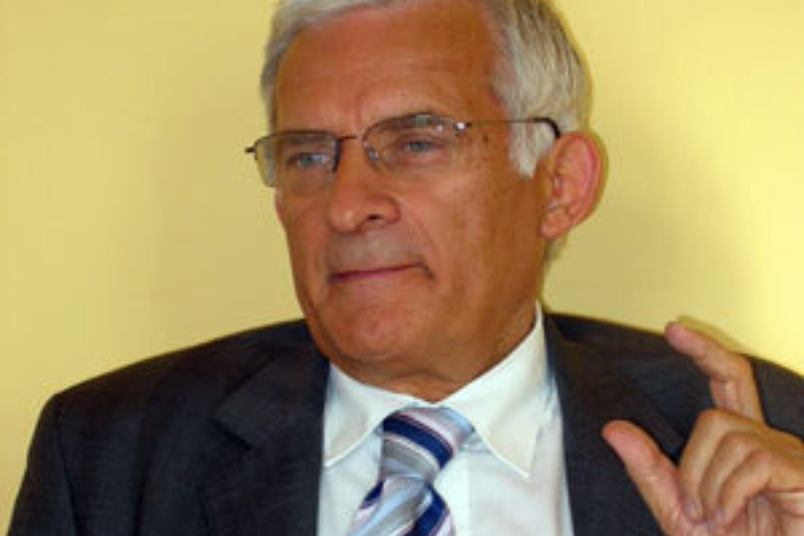 Buzek tal