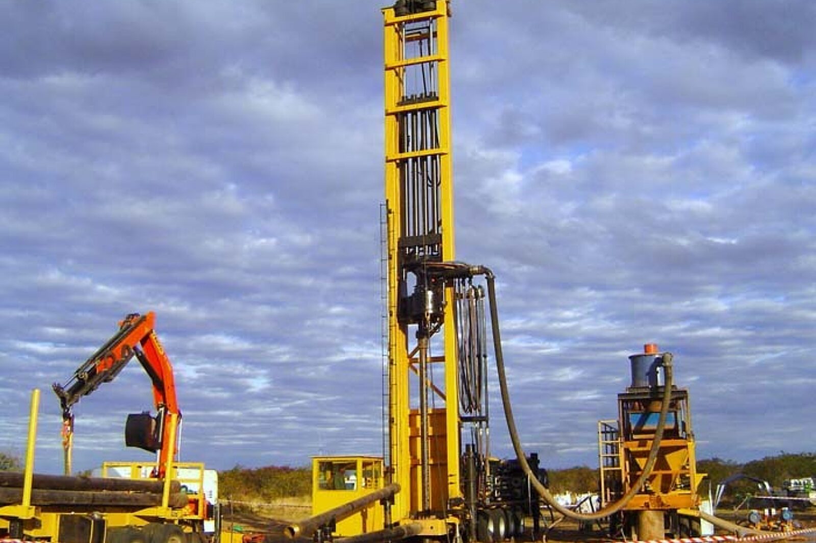 Main large diameter drill rig orapa area firesttonediamonds com