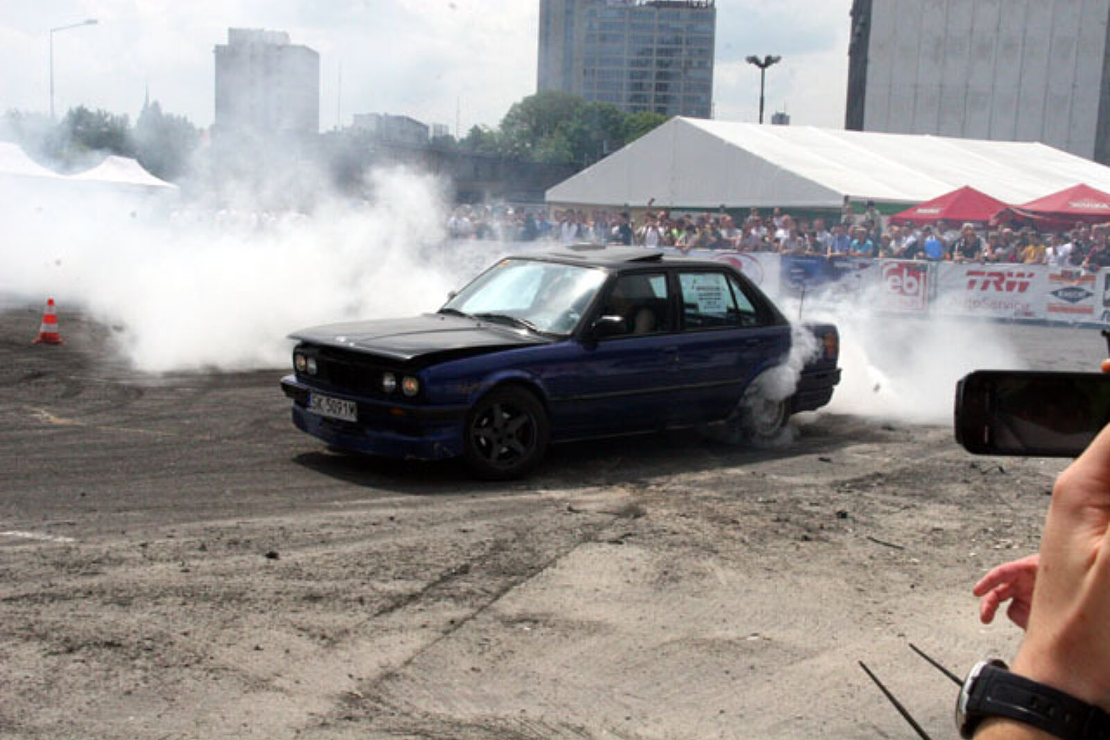 Profi auto spodek BAR 18