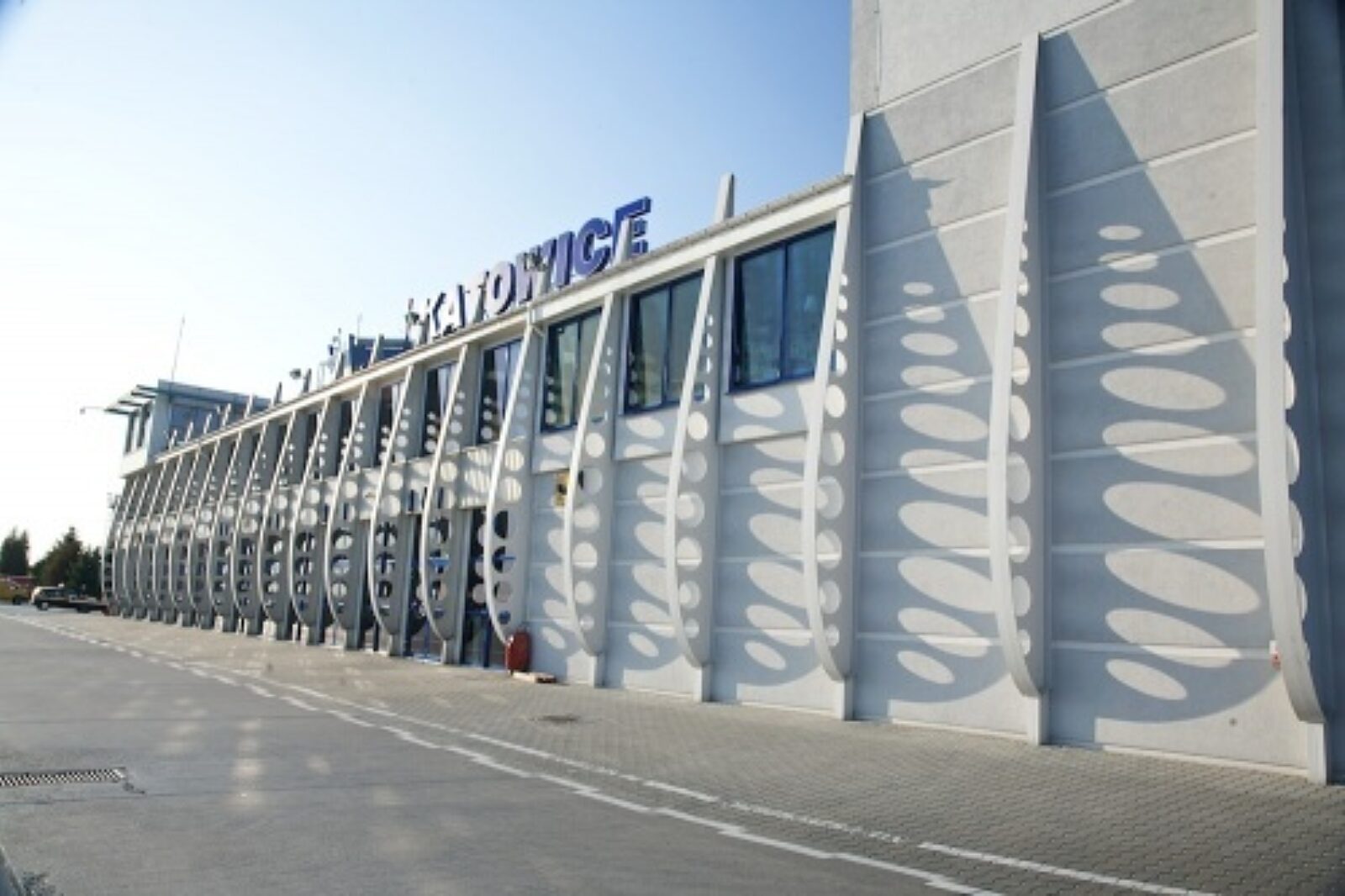 Pyrzowice lotnisko katowice airport com