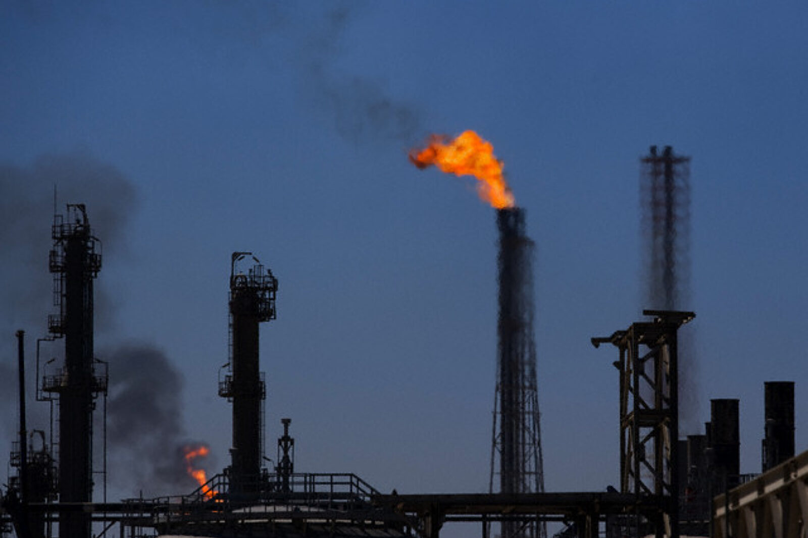 Qatarpetroleum ngoilgasmena com