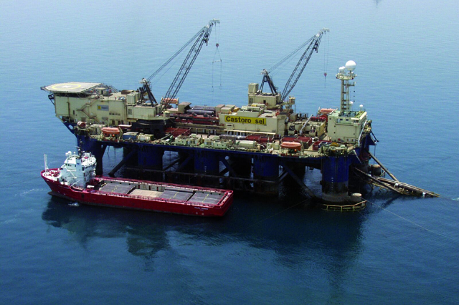 Statek z rura nordstream