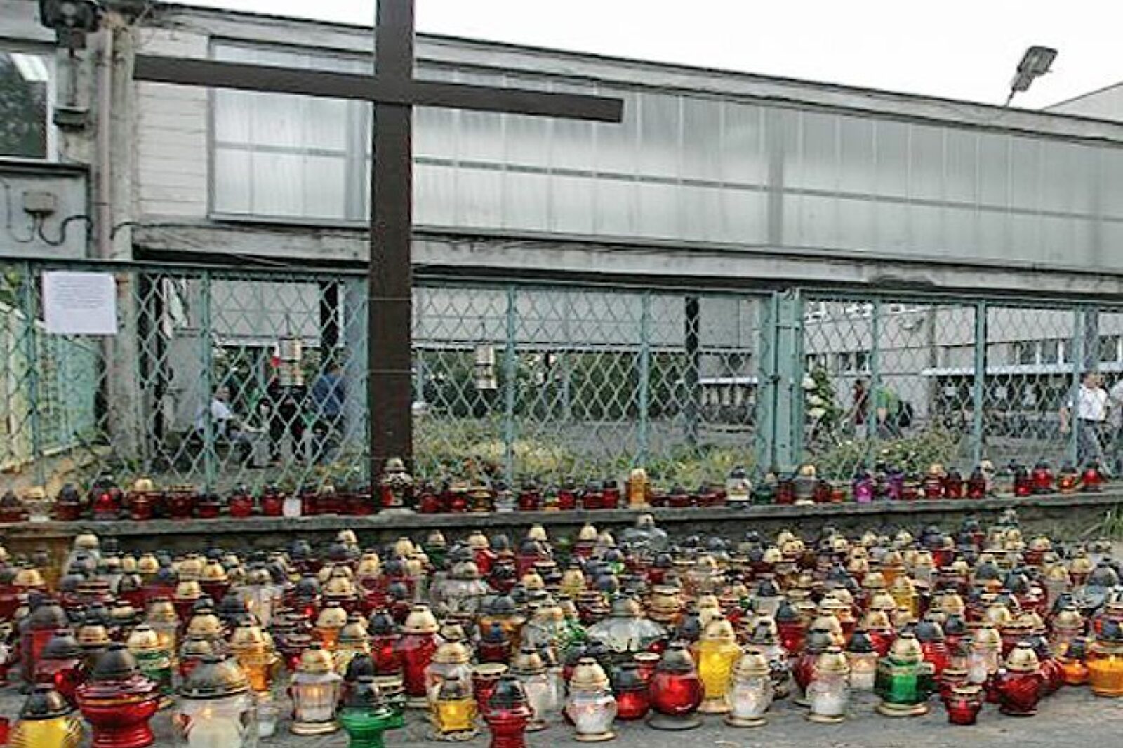 Wujek slask znicze krzyz GAL