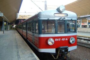 1324564339 przewozy regionalne kolejland rail pl