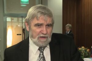 1332754567 zmijewski krzysztof newseria