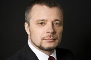 1382431789 kiepas marcin admiral markets