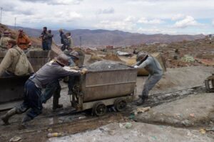 1391847289 06 urobekarek k2