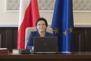 1412578932 kopacz ewa03 p smiarowski kprm