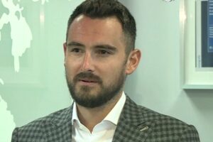 1425383118 elzanowski filip newseria