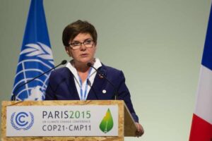 1449136618 06 szydlo kprm k2