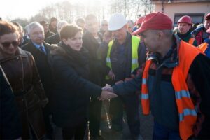 1454323848 premier checiny p tracz kprm