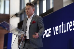 1504695618 piotr czak pge ventures