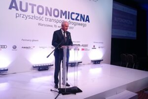 1505817686 tchorzewski autonomiczny me twitter