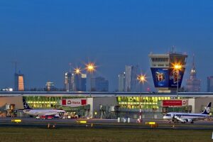 1506409122 okecie lotnisko chopina pl