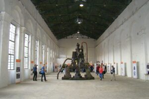 1509384600 hala elektrowni huta krolewska wikipedia