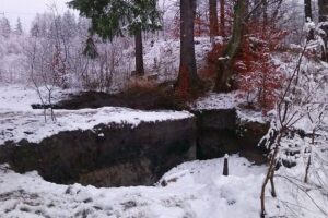 1515843695 biedaszyb elw1 wm