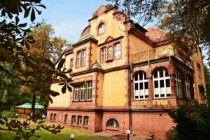 1517404309 willa florianka um rsl