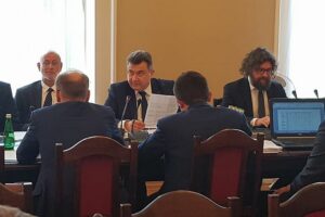 1524718535 komisja jakosc paliw fb gtob