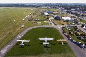 1524734204 gliwicelotnisko